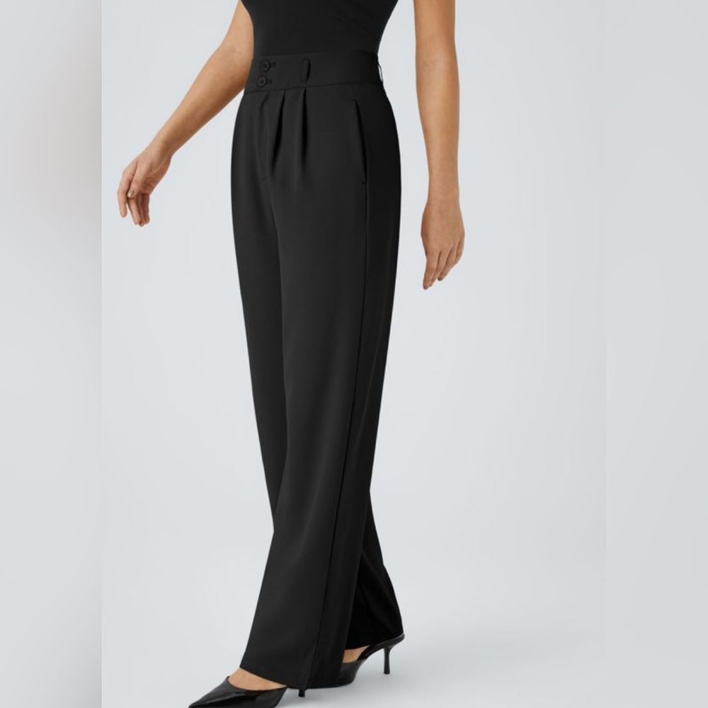 Halara High Waisted Button Zipper Plicated Side Pocket Shirred Straight Leg